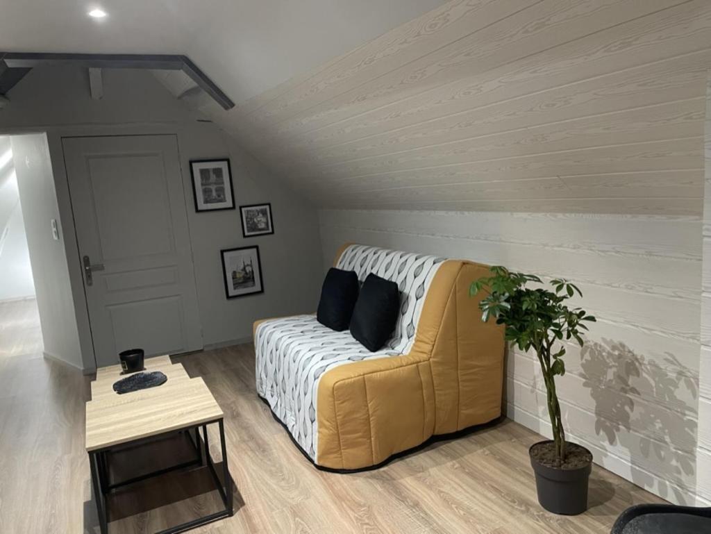 L'Escale Feerique Villa Auxerre Ngoại thất bức ảnh