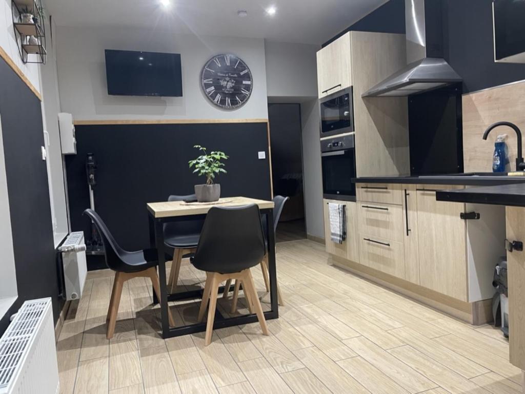 L'Escale Feerique Villa Auxerre Ngoại thất bức ảnh