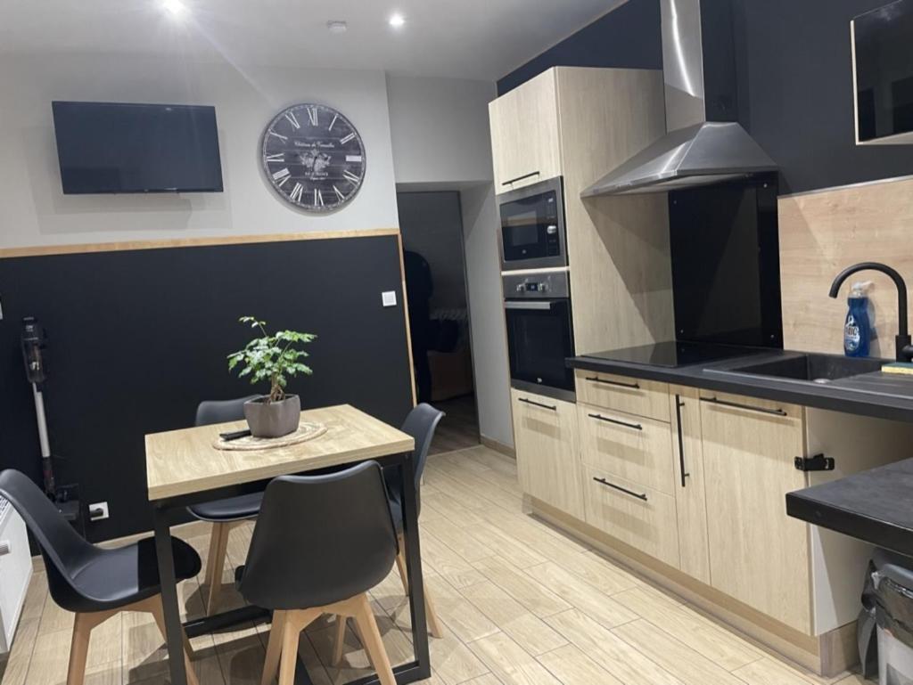 L'Escale Feerique Villa Auxerre Ngoại thất bức ảnh