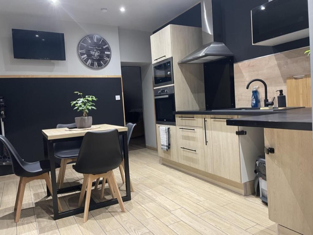 L'Escale Feerique Villa Auxerre Ngoại thất bức ảnh